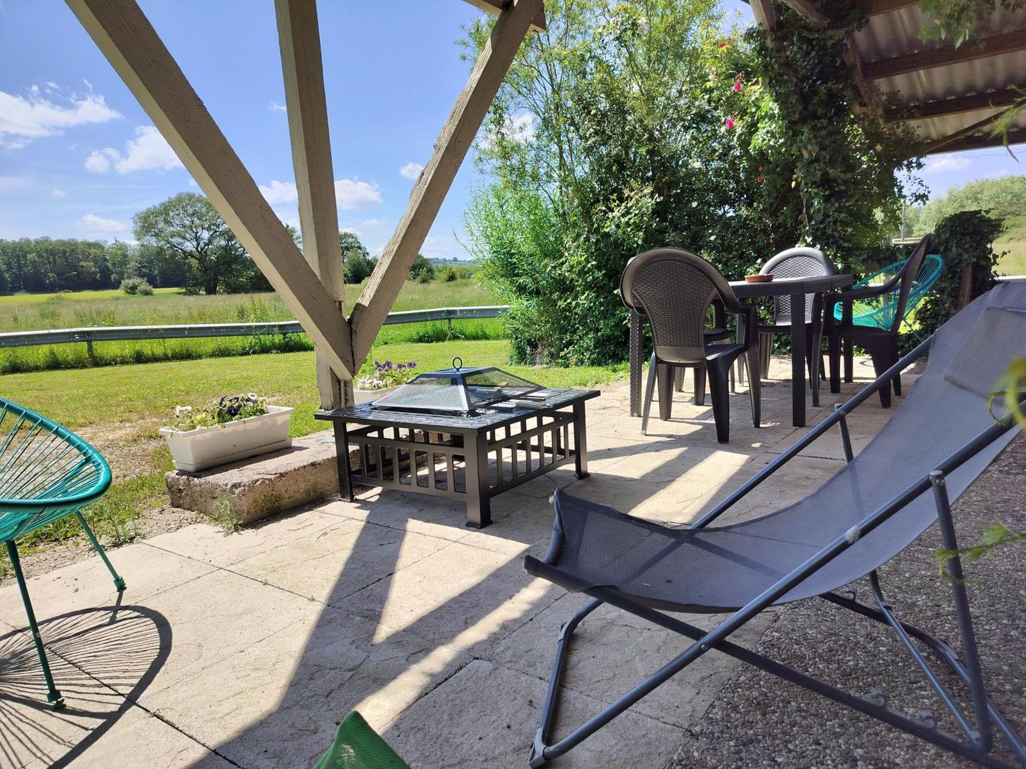 Вилла Le Moulin Des Moines Chatenois  Экстерьер фото